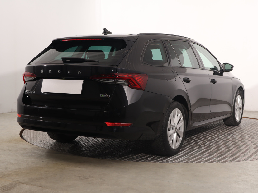 Škoda Octavia, 2021