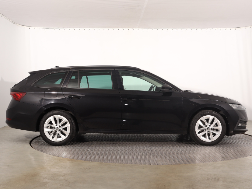Škoda Octavia, 2021