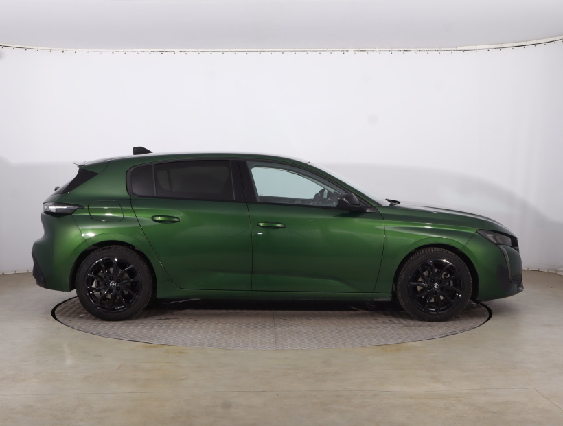 Peugeot 308, 2021