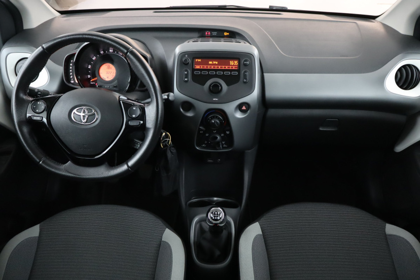 Toyota Aygo, 2021