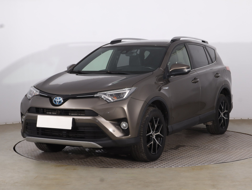 Toyota RAV 4, 2016