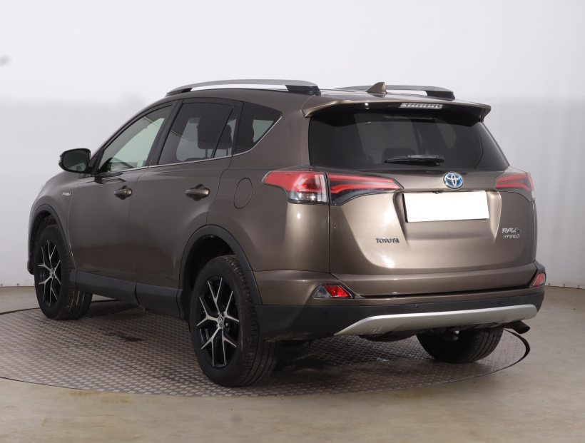 Toyota RAV 4, 2016