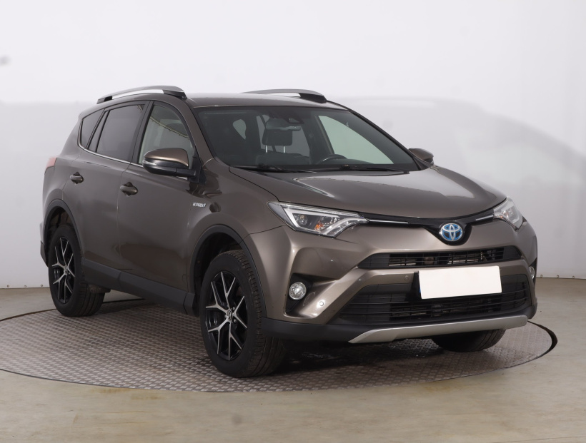Toyota RAV 4, 2016