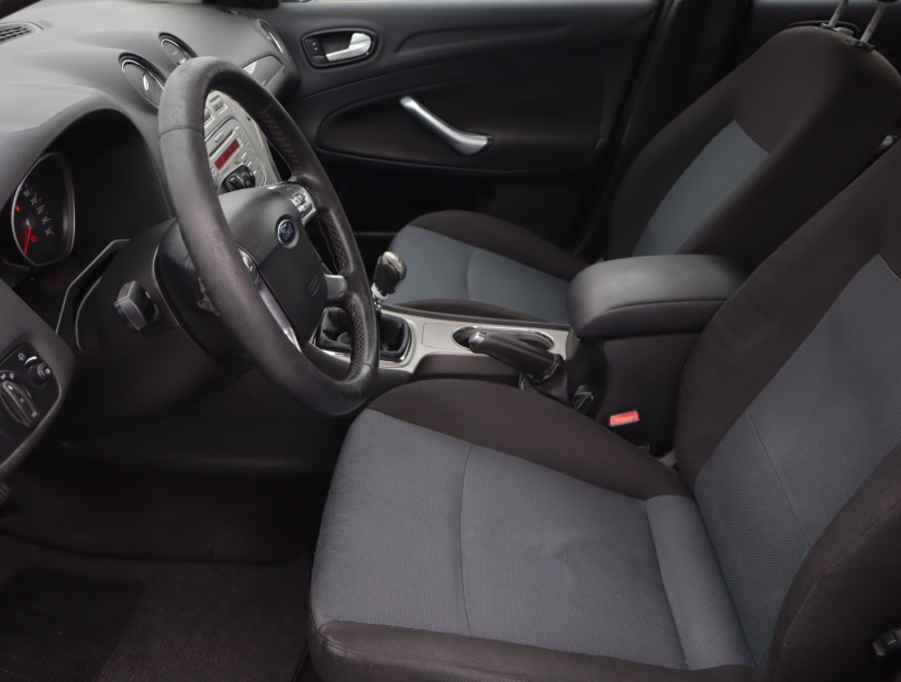Ford Mondeo, 2009