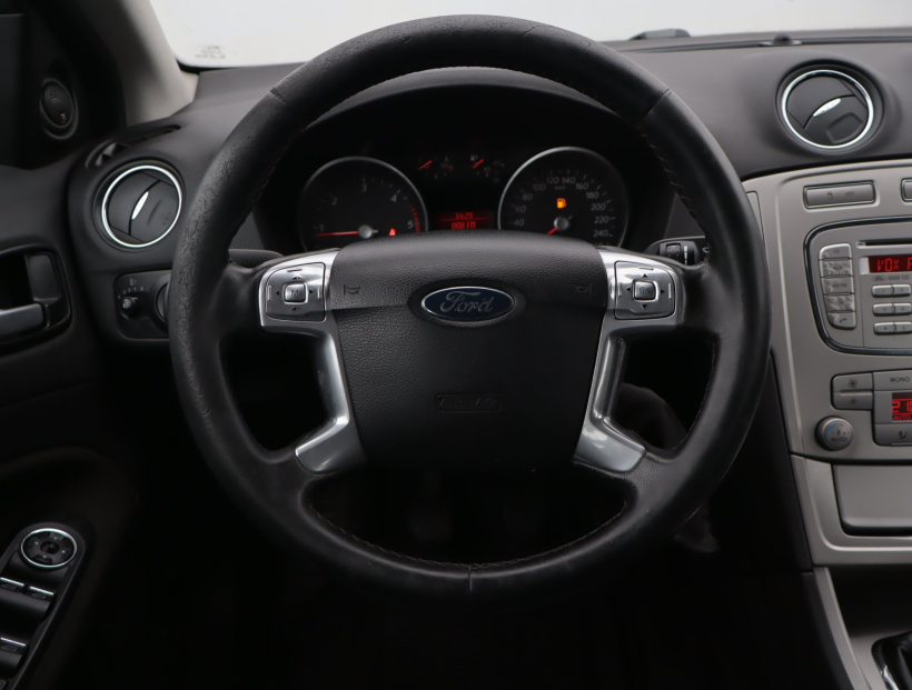 Ford Mondeo, 2009