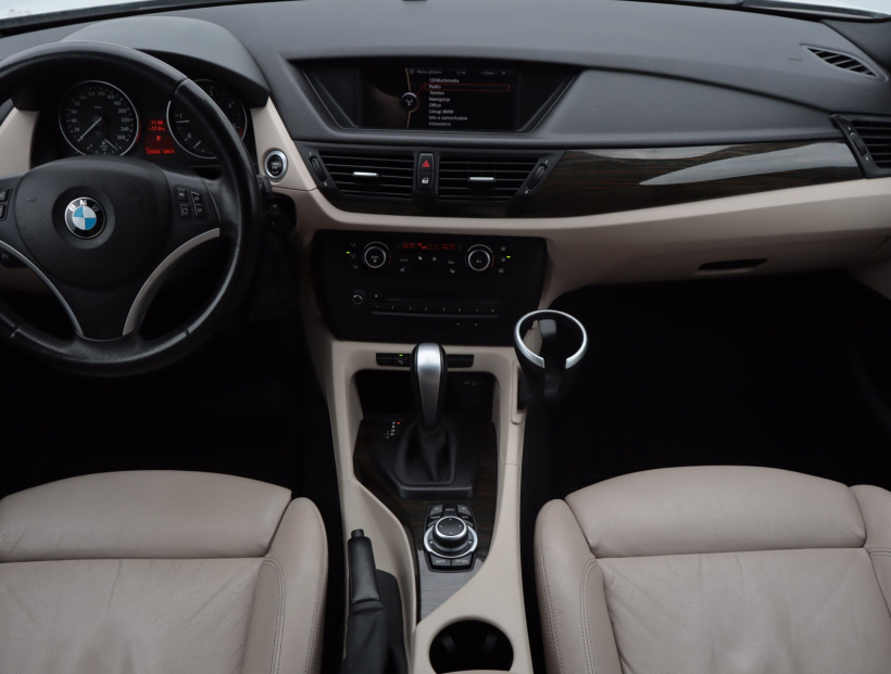BMW X1, 2010