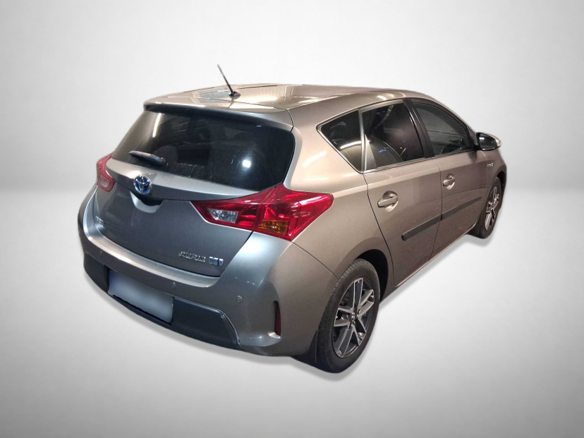 Toyota Auris, 2015