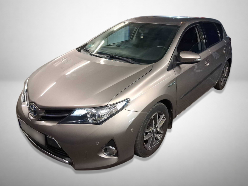 Toyota Auris, 2015