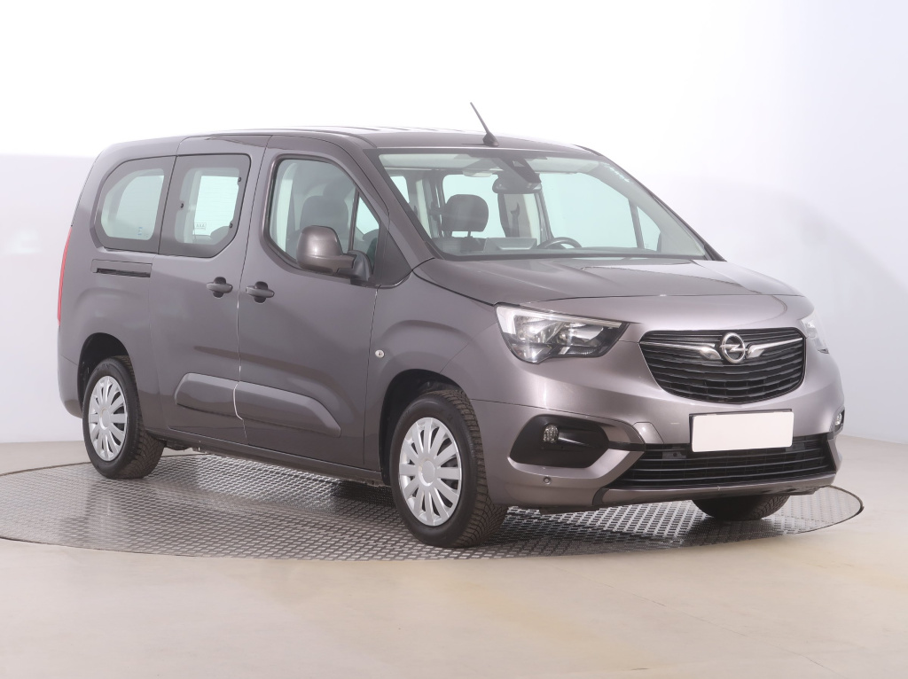 Opel Combo, 2019, 1.2 Turbo, 81kW