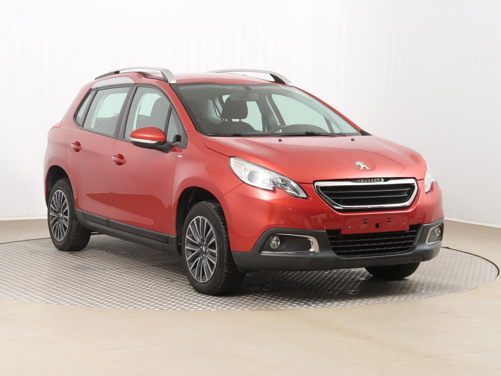 Peugeot 2008, 2015, 1.2 PureTech, 60kW