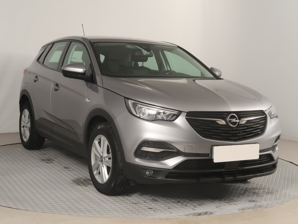 Opel Grandland, 2019, 1.2 Turbo, 96kW