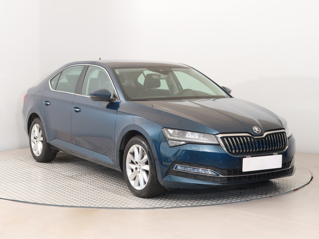 Škoda Superb 2021