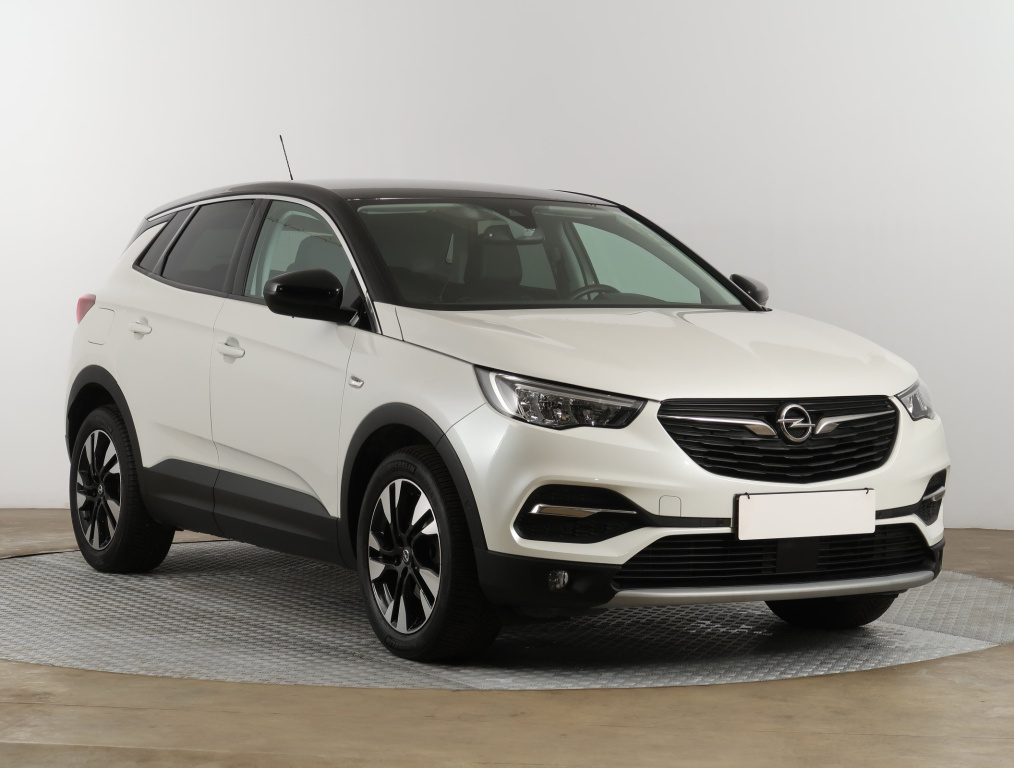 Opel Grandland, 2021, 1.2 Turbo, 96kW