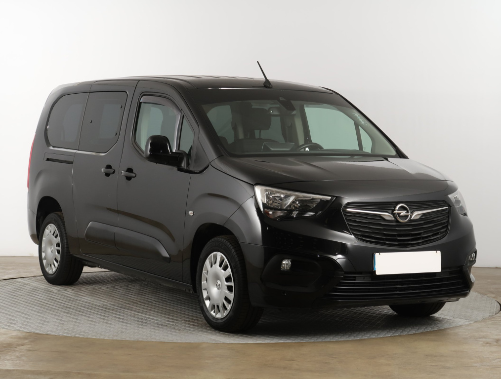 Opel Combo, 2019, 1.2 Turbo, 81kW