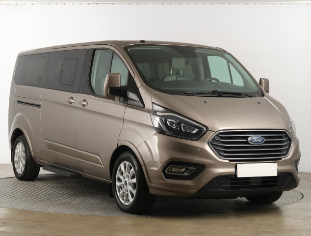 Ford Tourneo Custom 2019