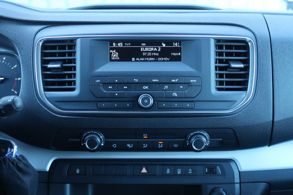 Peugeot Traveller