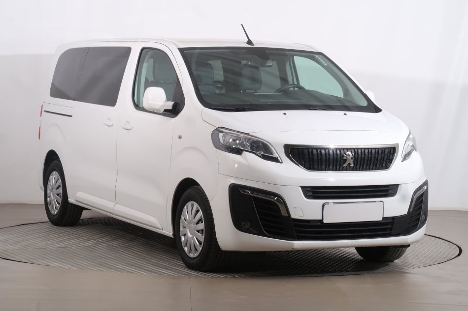 Peugeot Traveller - 2020