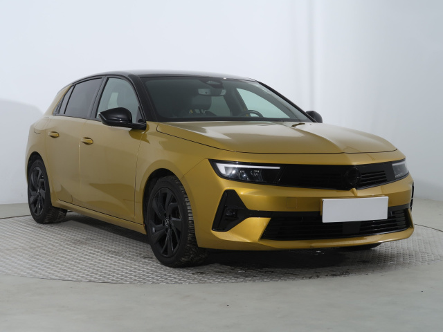 Opel Astra, 2022