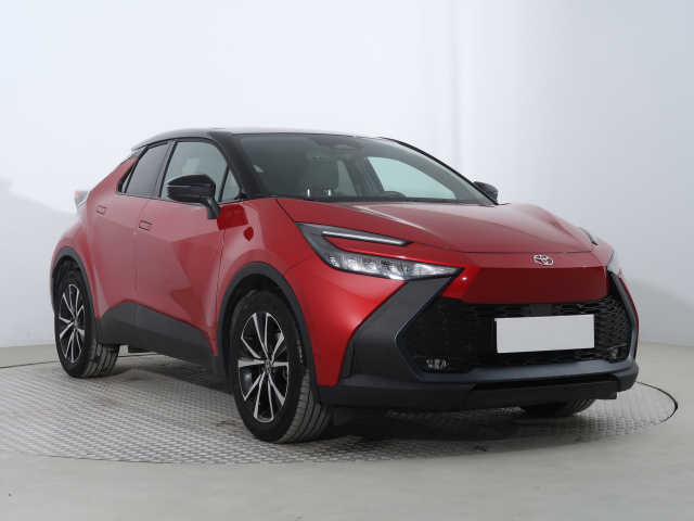 Toyota C-HR, 2023