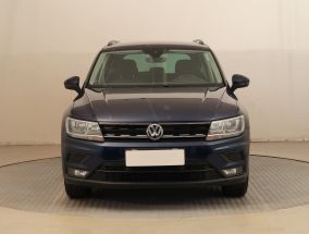 Volkswagen Tiguan - 2020