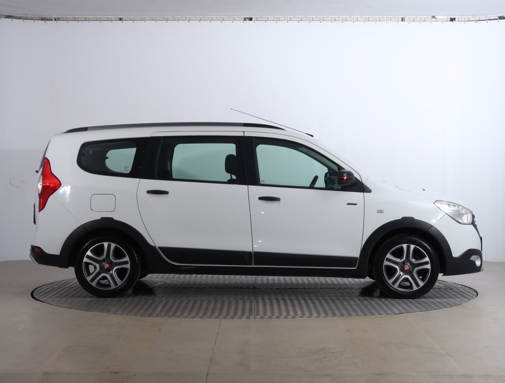 Dacia Lodgy