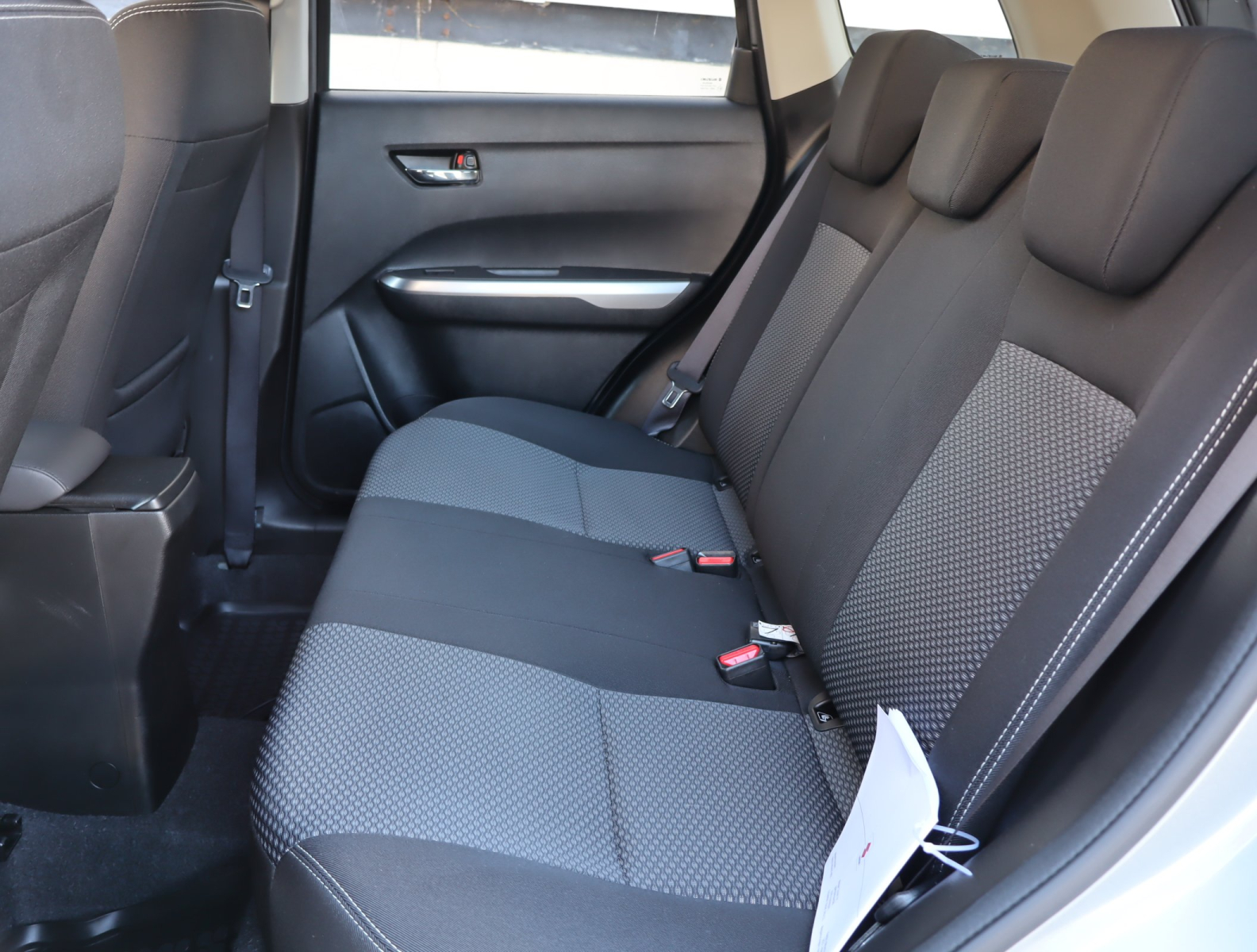 Suzuki Vitara - 2023