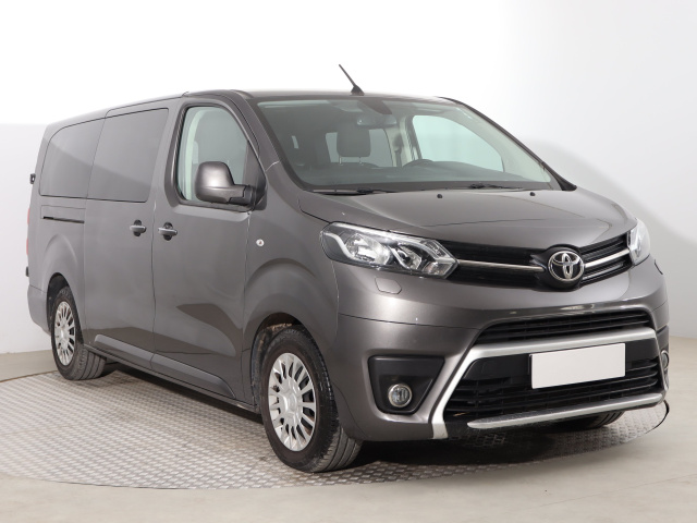 Toyota Proace Verso 2021