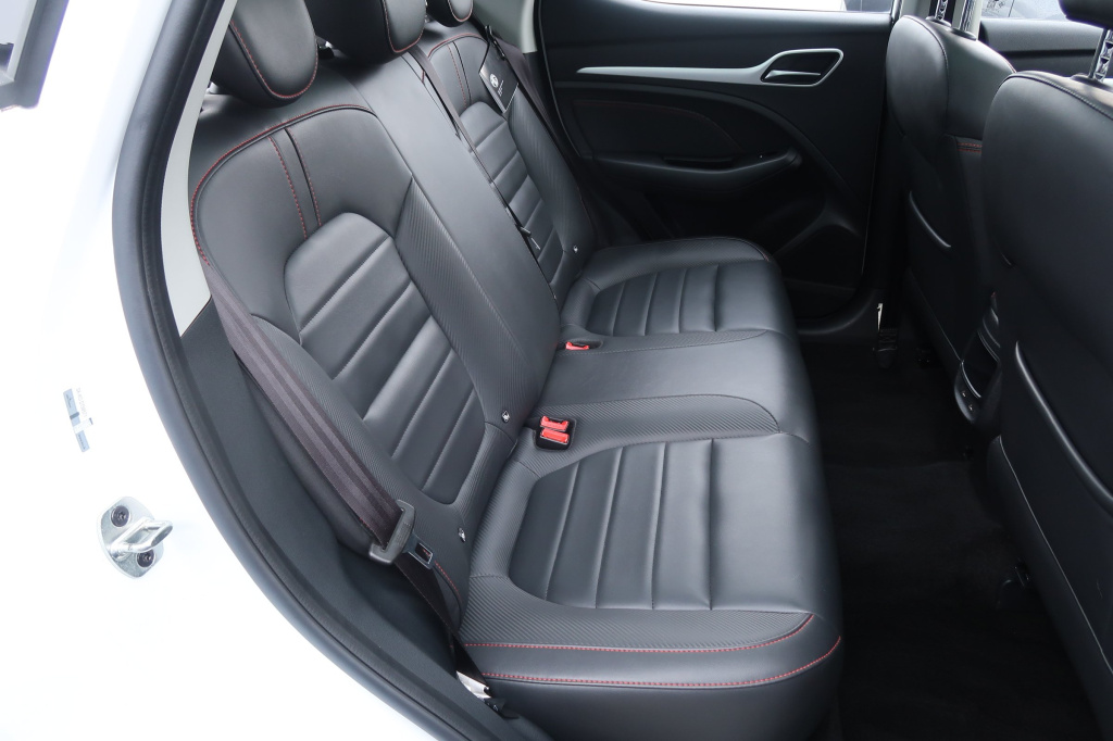MG ZS SUV