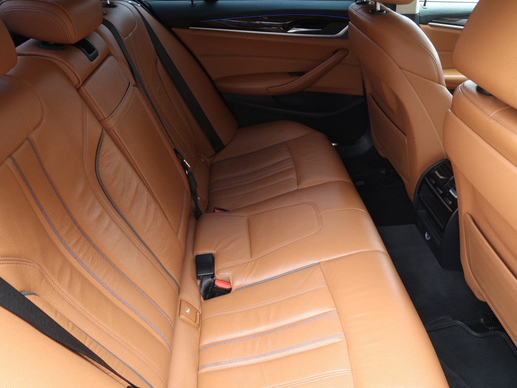 BMW 5