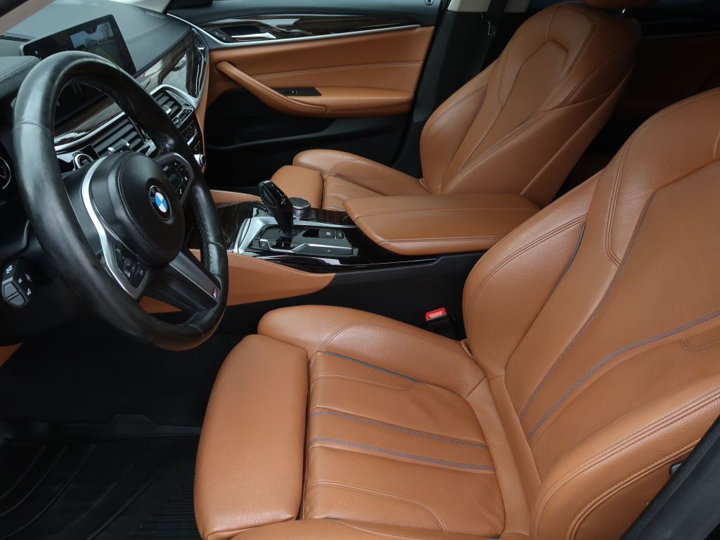 BMW 5