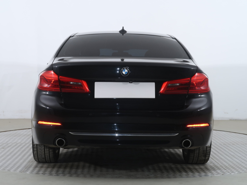BMW 5