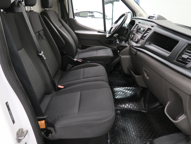 Ford Transit 2021