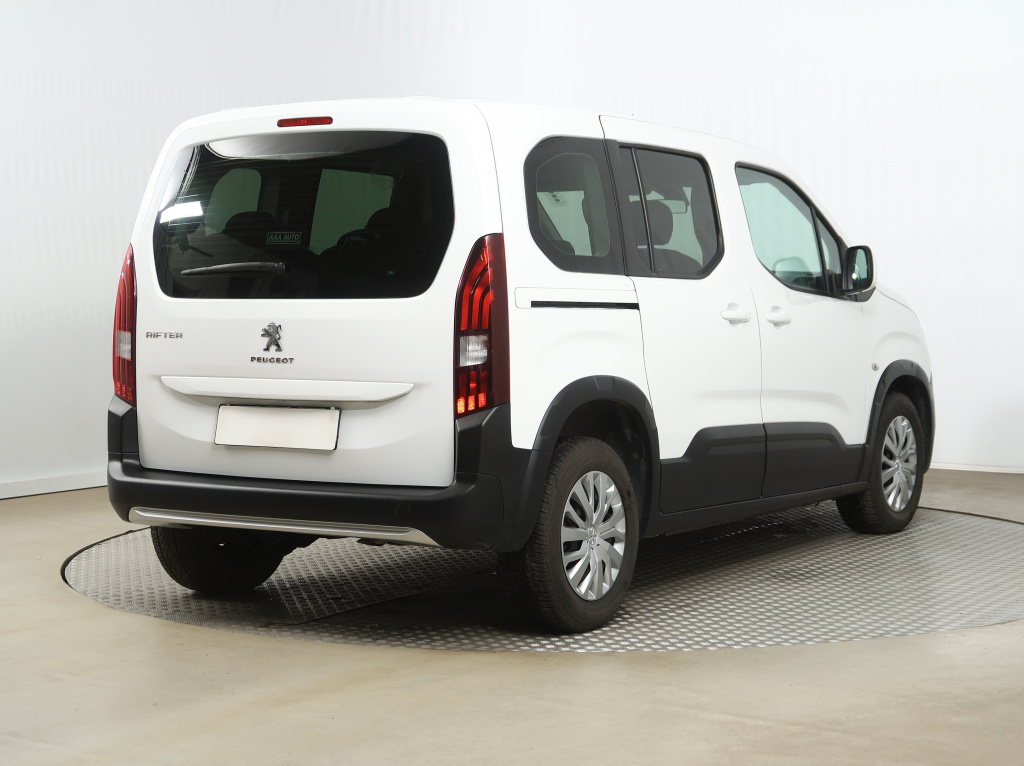 Peugeot Rifter