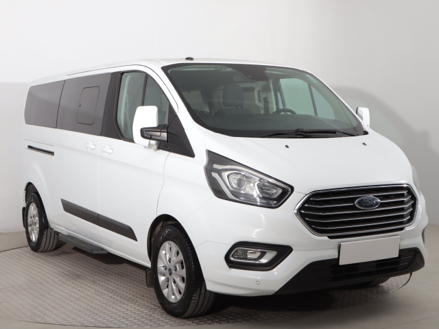 Ford Tourneo Custom 2018