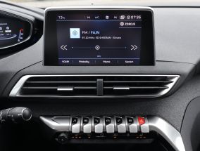 Peugeot 3008 - 2017