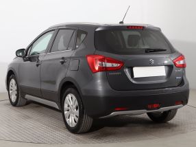 Suzuki SX4 S-Cross - 2020