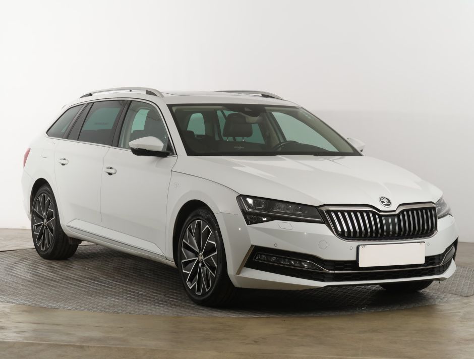 Skoda Superb - 2021