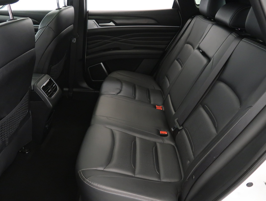 Dongfeng Fengon 5