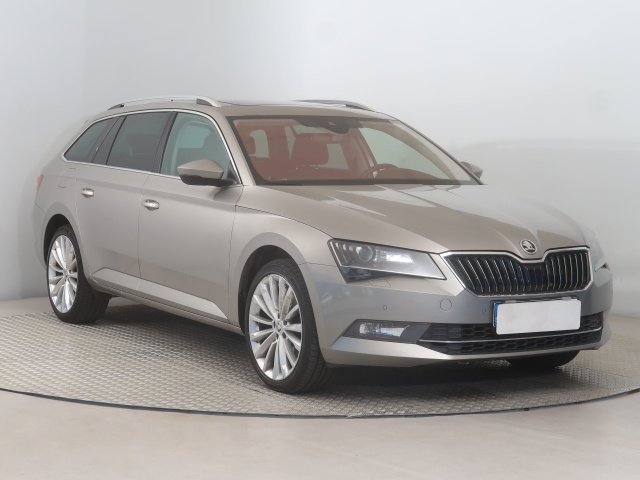 Škoda Superb 2017