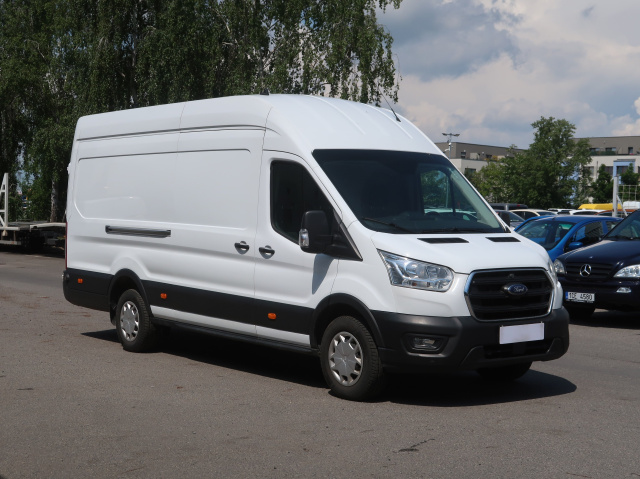 Ford Transit 2021