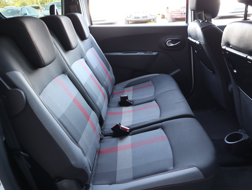 Dacia Lodgy