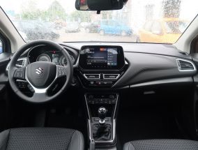 Suzuki SX4 S-Cross - 2024