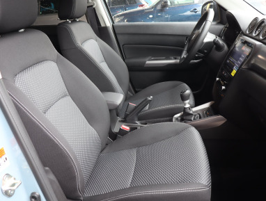 Suzuki Vitara - 2025