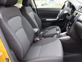 Suzuki Vitara - 2025