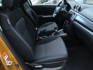 Suzuki Vitara - 2025