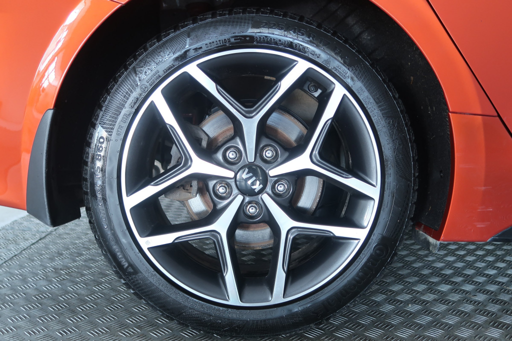 Kia ProCeed