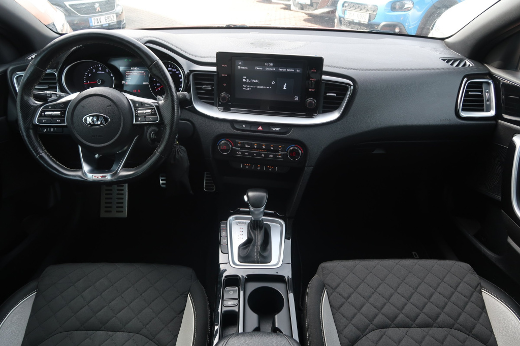 Kia ProCeed