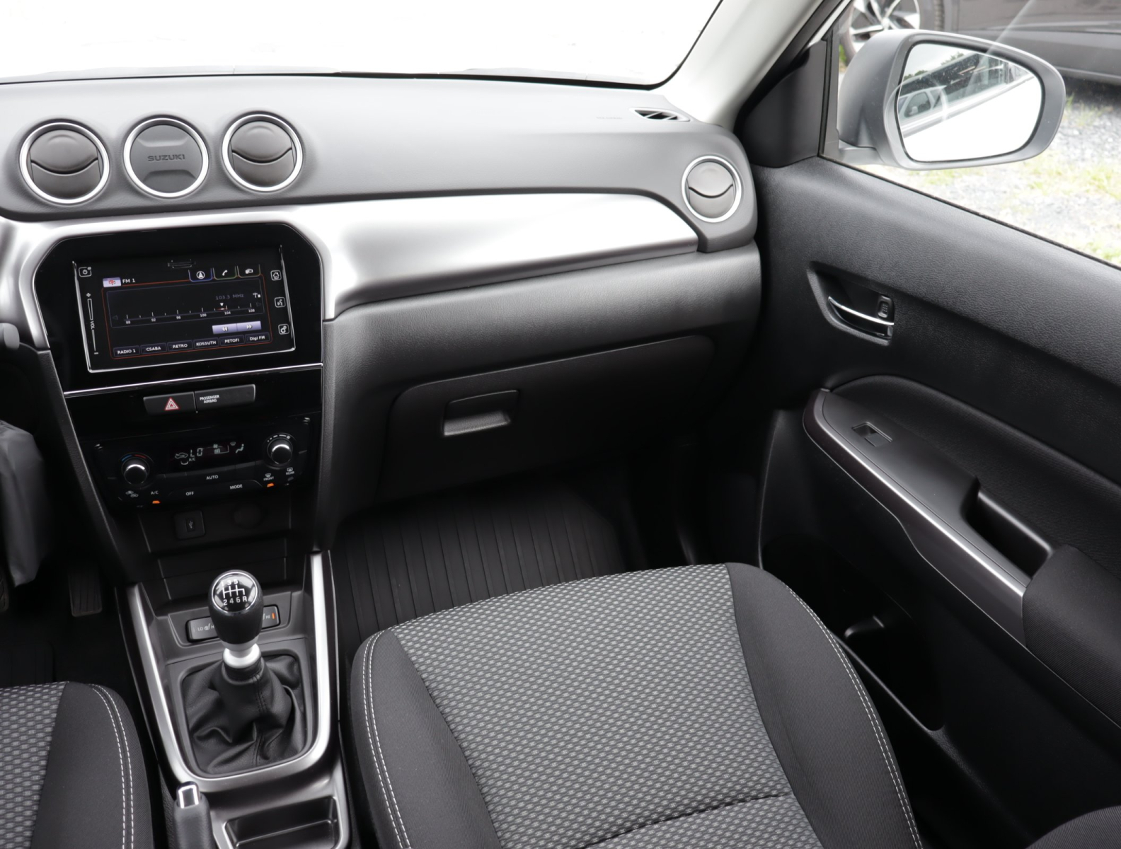 Suzuki Vitara - 2023