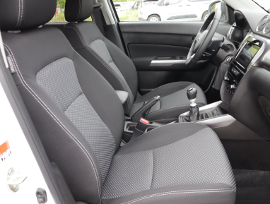 Suzuki Vitara - 2023