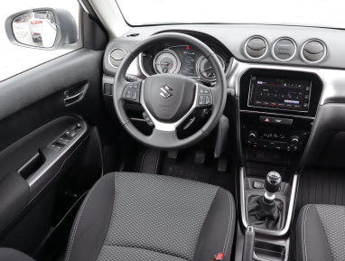 Suzuki Vitara - 2023